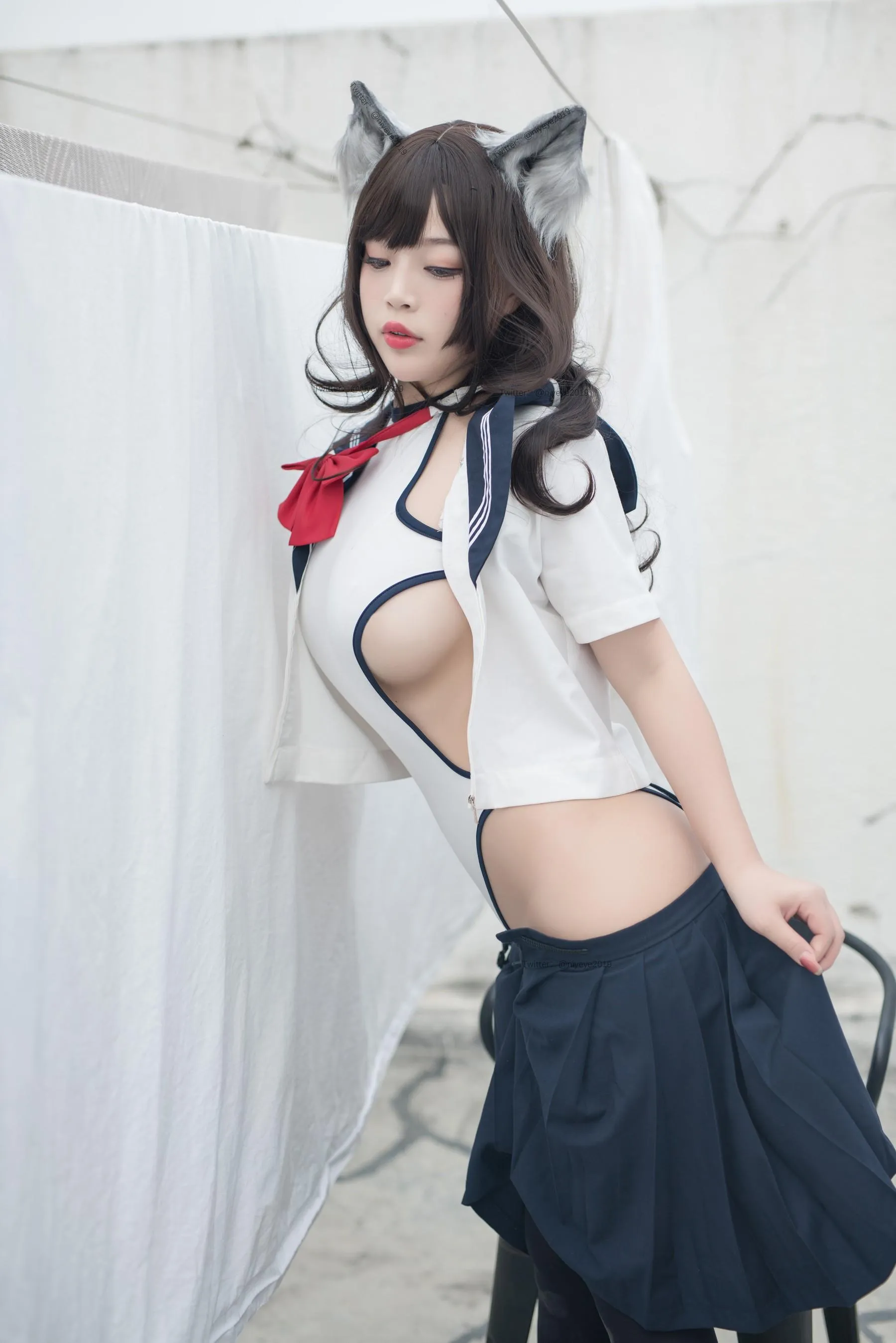 白烨烨 – NO.47 魅惑狼姐姐-室外 [64P]插图9